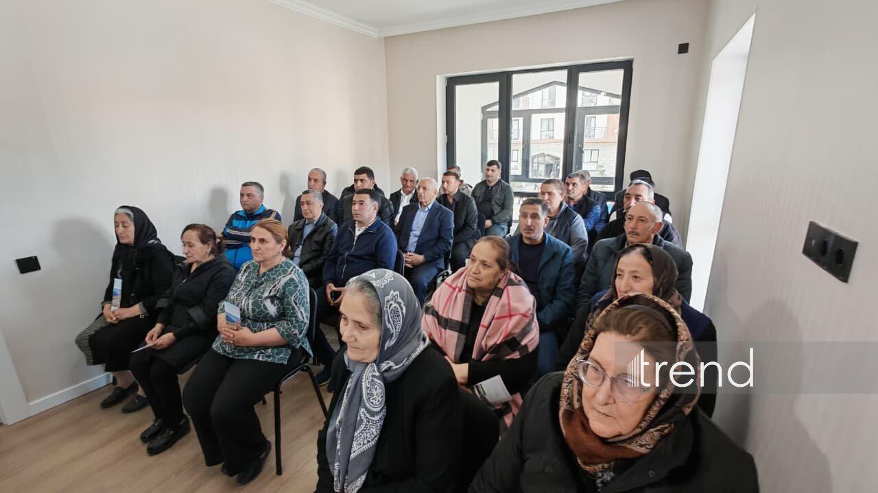 Очередная группа бывших вынужденных переселенцев прибыла в Кяльбаджар