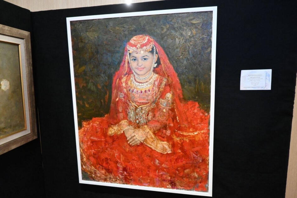 В Стамбуле открылась выставка азербайджанских художниц