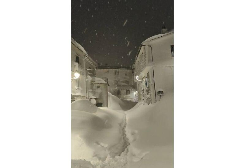 В центральных провинциях Италии выпал снег