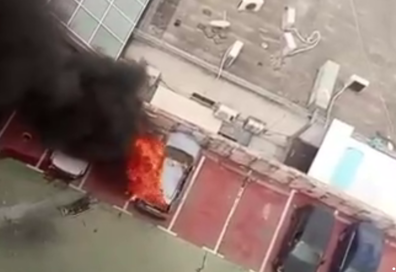 Осколки ракет упали на автомобили в Израиле