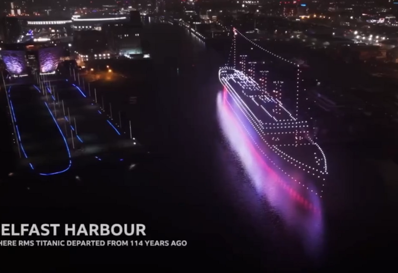 Призрак "Титаника" воссоздали в небе над Белфастом