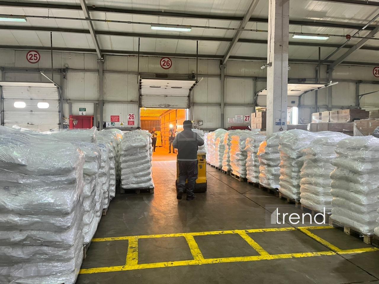 По поручению Президента Ильхама Алиева в Иран отправлена очередная гуманитарная помощь