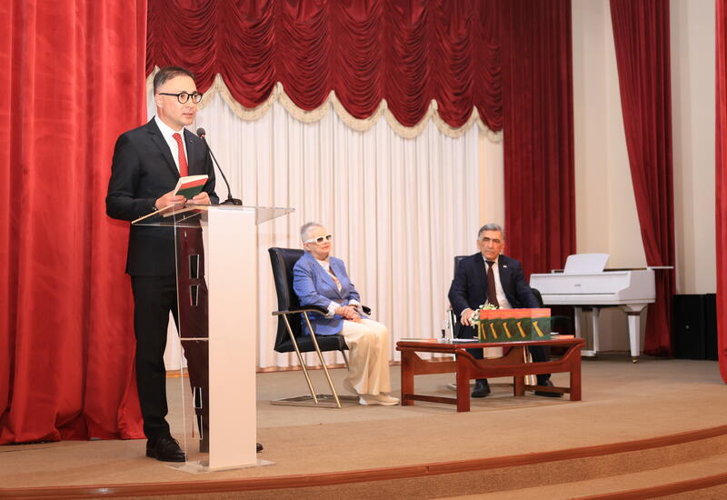 В Ташкенте презентована книга азербайджанского писателя Максуда Ибрагимбекова в сценическом формате