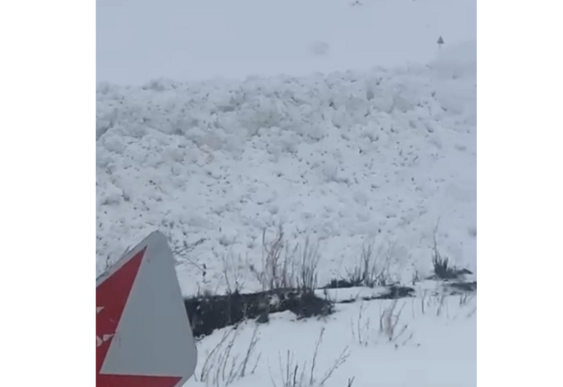 Toğanalı-Kəlbəcər-İstisu yolunda qar uçqunu baş verib, hərəkət məhdudlaşdırılıb