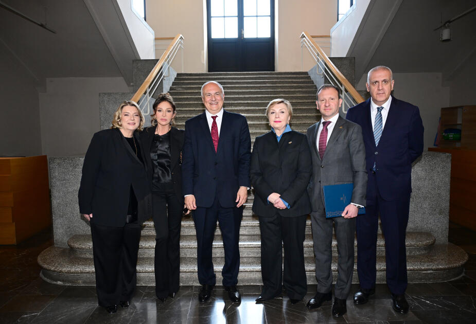 Первая леди Мехрибан Алиева посетила в Тбилиси Национальный музей Грузии