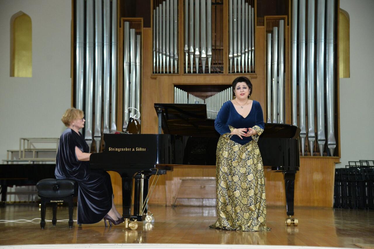 Вклад великой певицы Ирины Архиповой в азербайджанскую вокальную школу отмечен концертом