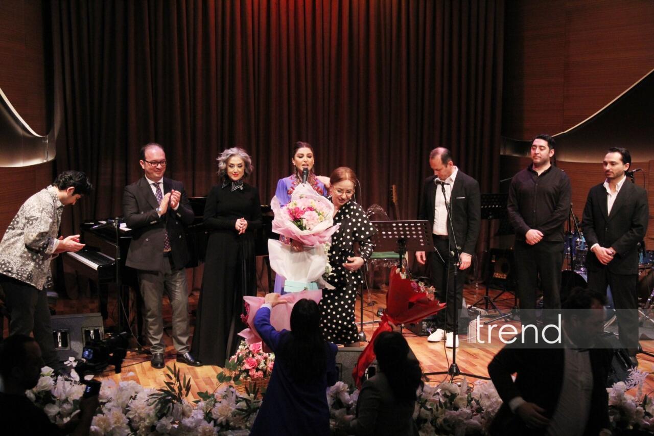 В Баку состоялся творческий вечер Арзу Рзаевой из Норвегии