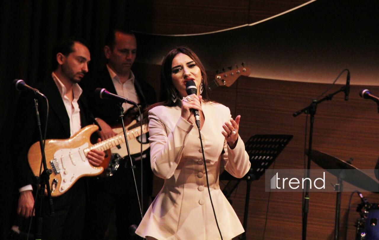 В Баку состоялся творческий вечер Арзу Рзаевой из Норвегии