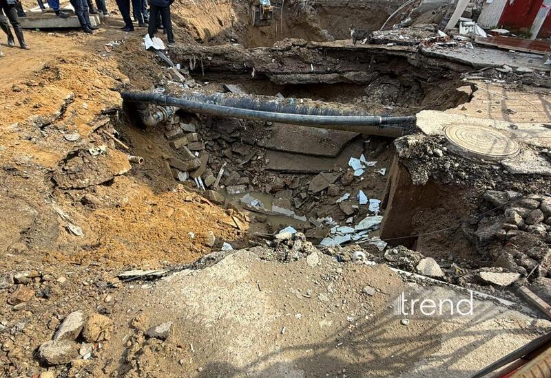 В Баку выявили сотни построек над канализационными коллекторами