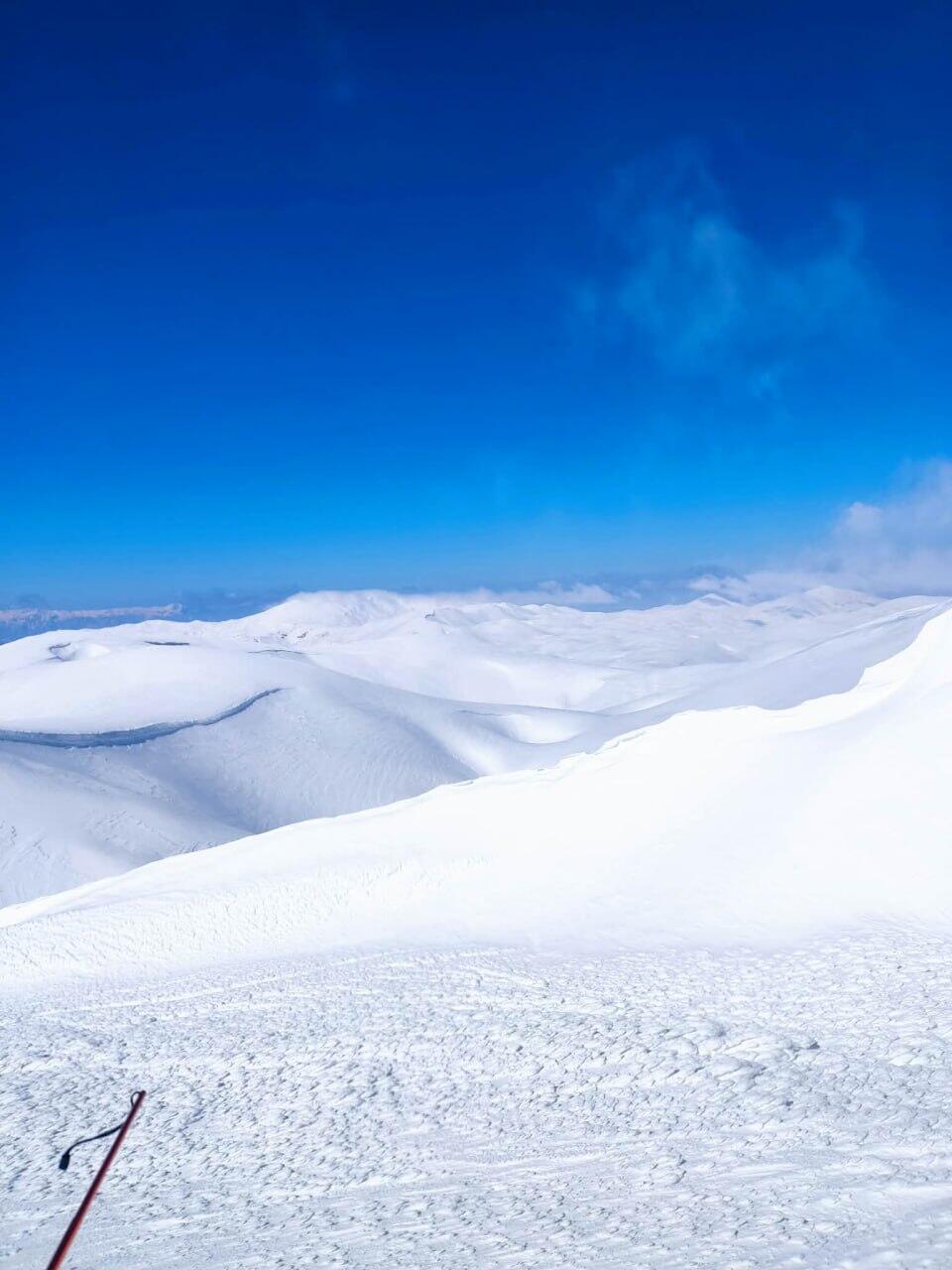 Трехметровые сугробы на горах Боснии