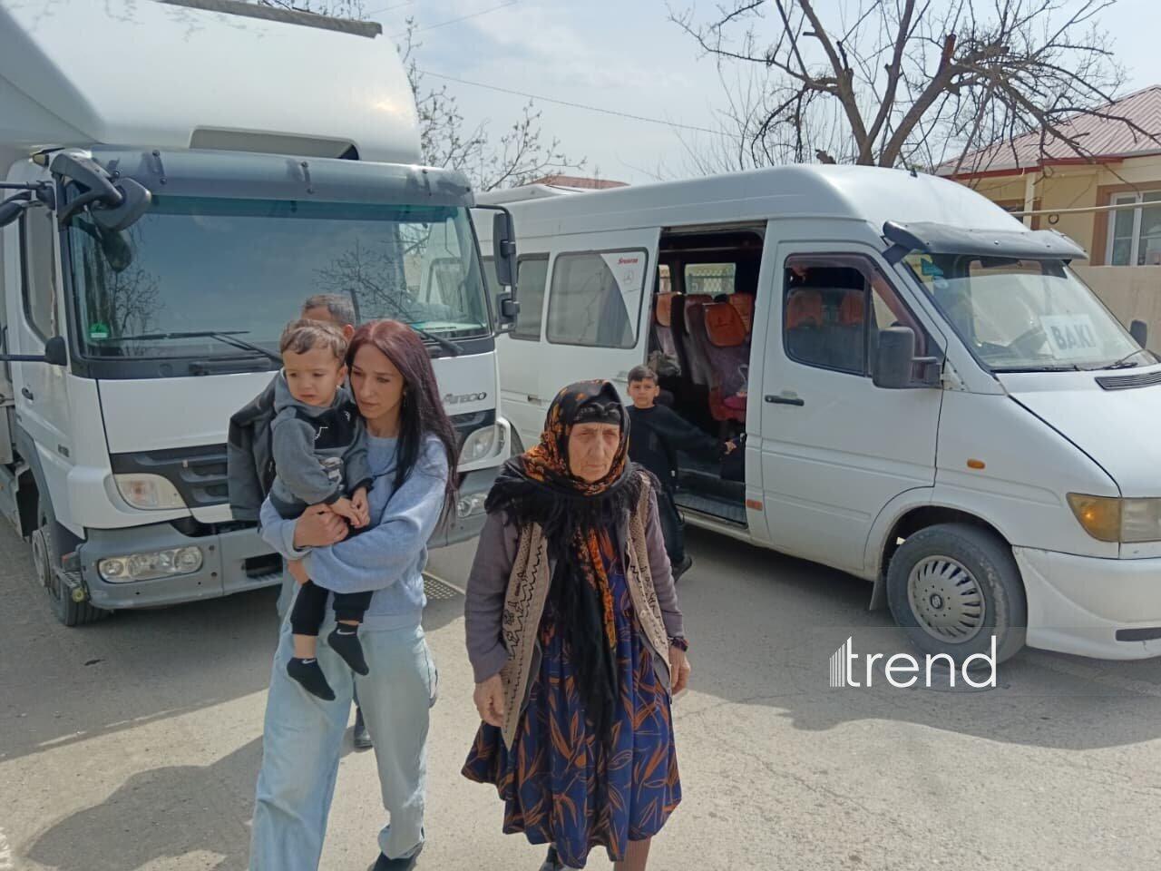 В Ходжавенд вернулась очередная группа бывших вынужденных переселенцев