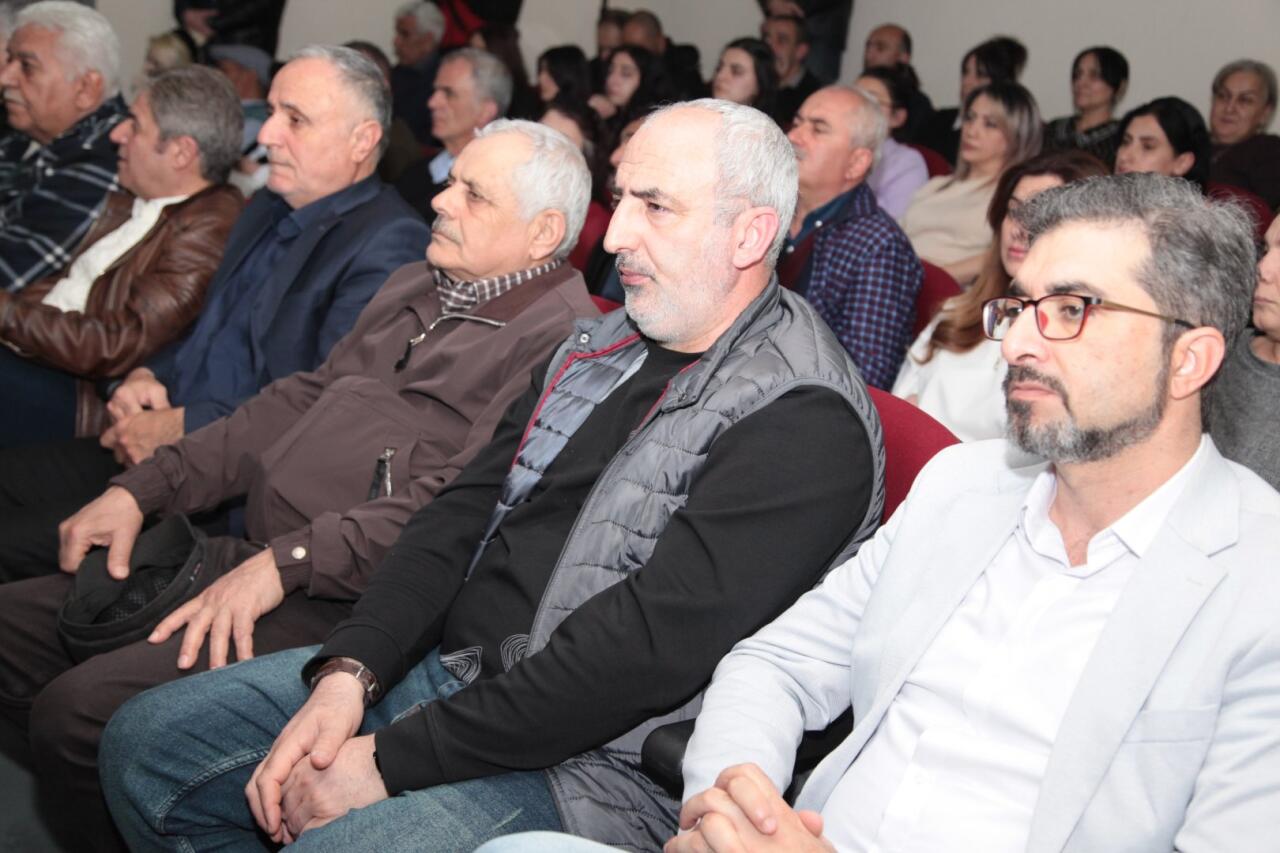 Он прожил всего 46 лет… Памяти кинорежиссера и актера Джейхуна Мирзоева