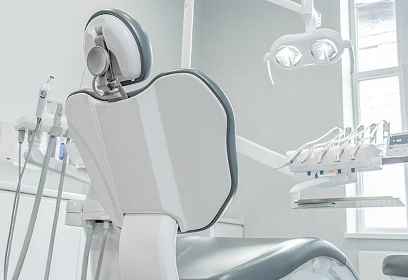 Мужчина пришел к стоматологу и лишился рук и ног