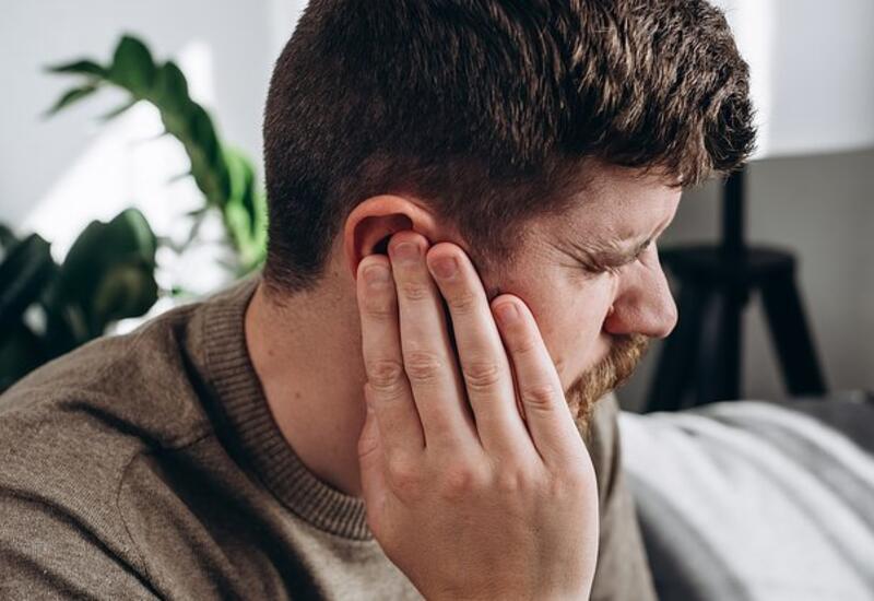 Названы неочевидные признаки сотрясения мозга