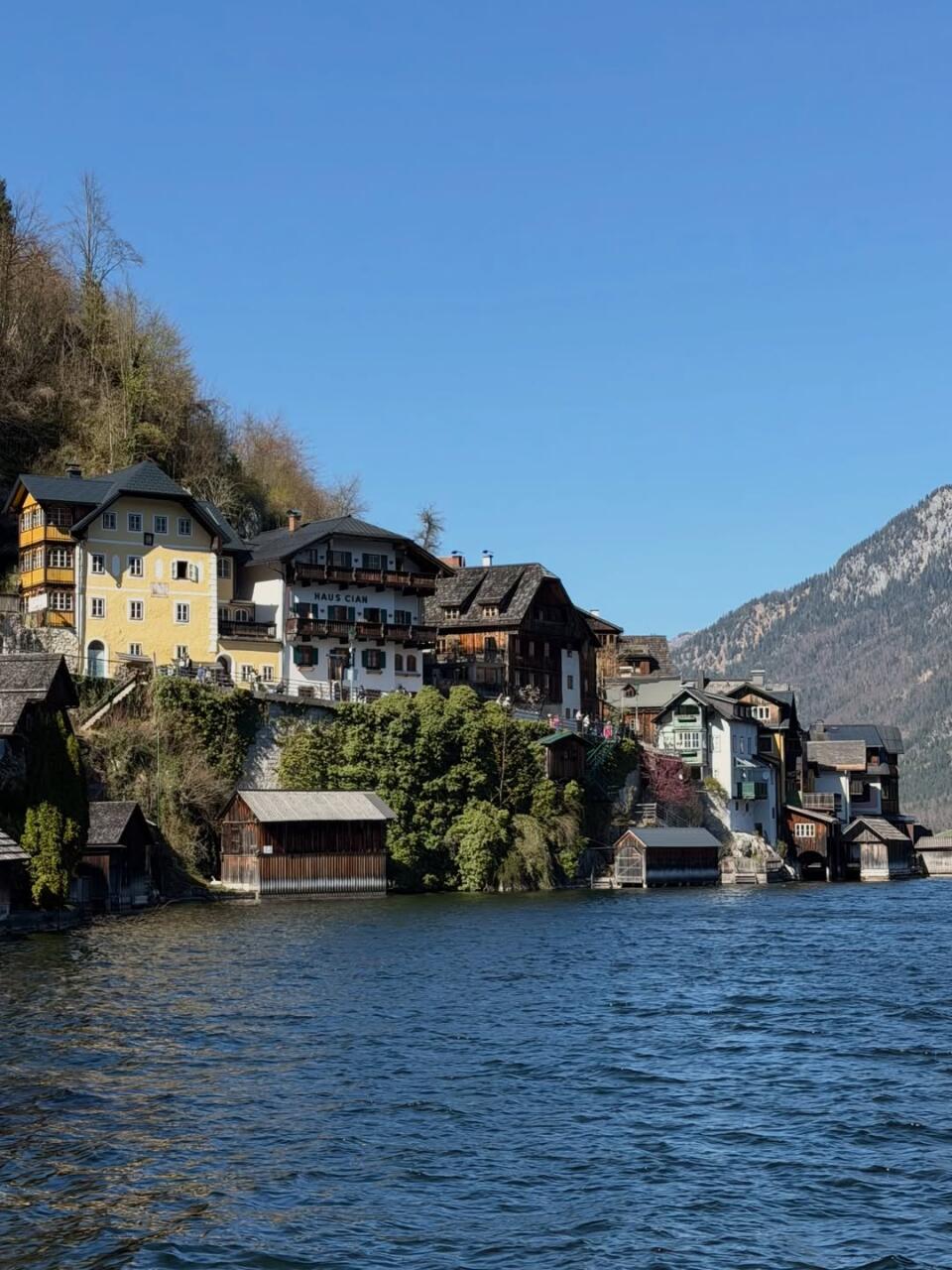 Кифа Нури в сказочном Гальштате