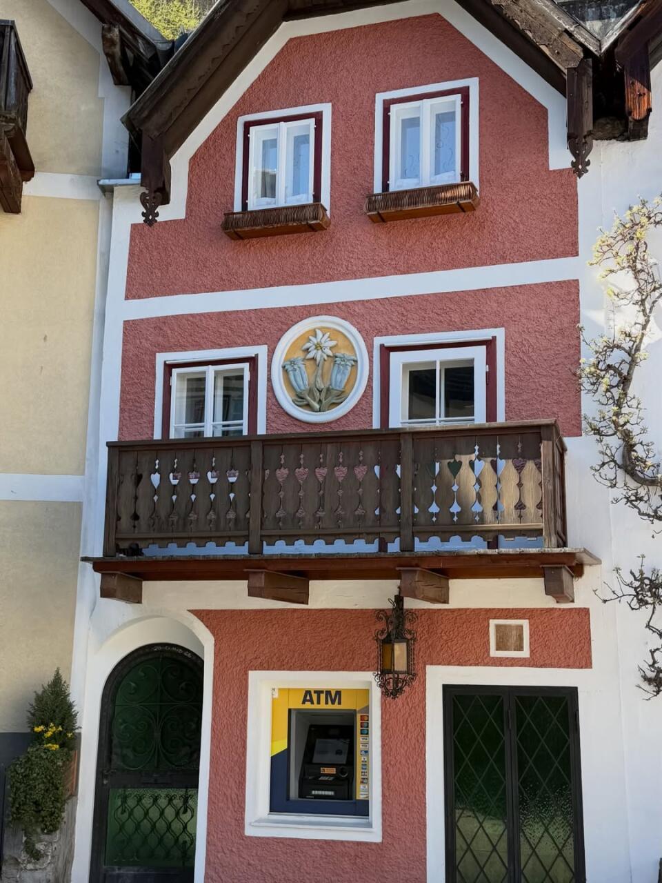 Кифа Нури в сказочном Гальштате