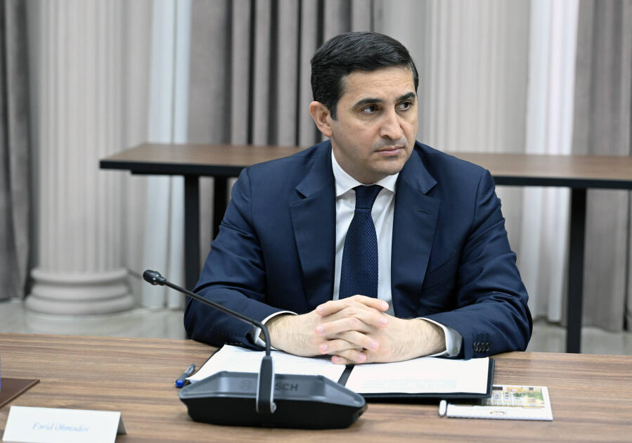 İqtisadi Şuranın növbəti iclası keçirilib