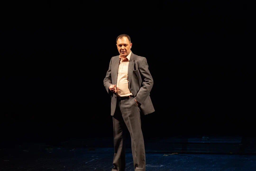 В Аздраме почтили память Азер Паши Нематова спектаклем "Этот долгий путь любви"