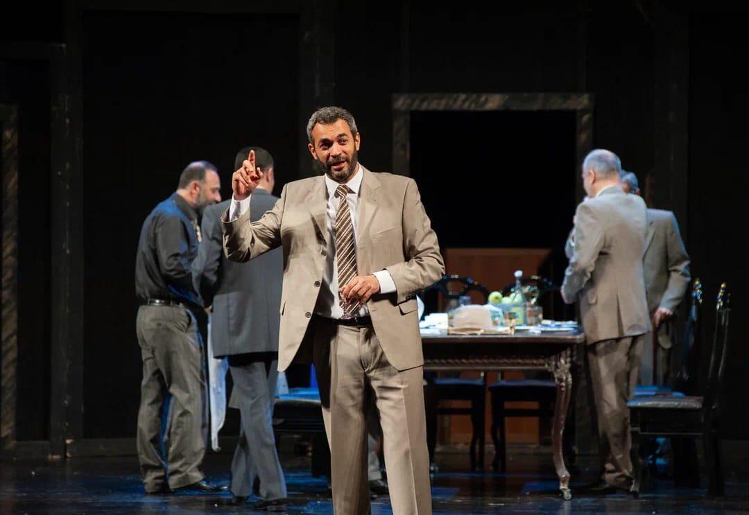 В Аздраме почтили память Азер Паши Нематова спектаклем "Этот долгий путь любви"