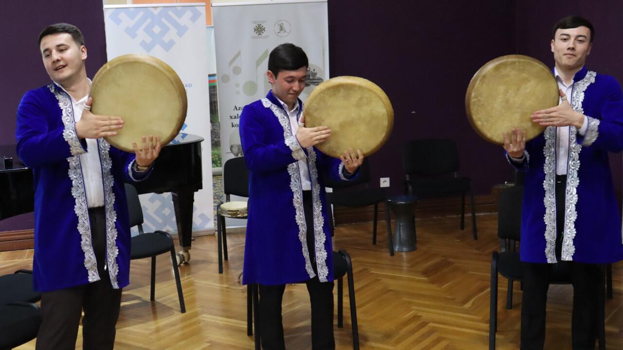 Музыка объединяет: азербайджанские и узбекские исполнители выступили вместе