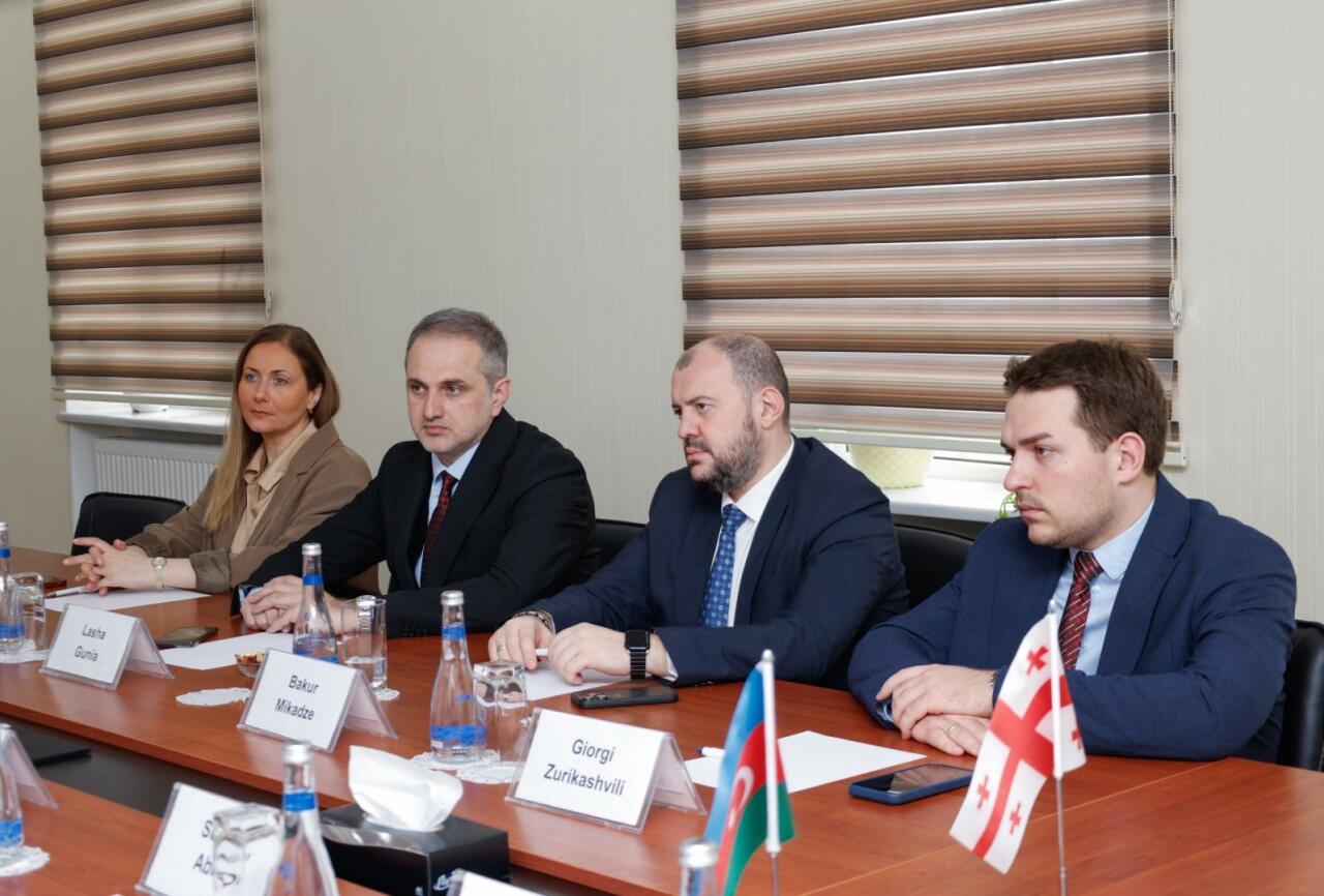 Расширяются международные автомобильные перевозки между Азербайджаном и Грузией