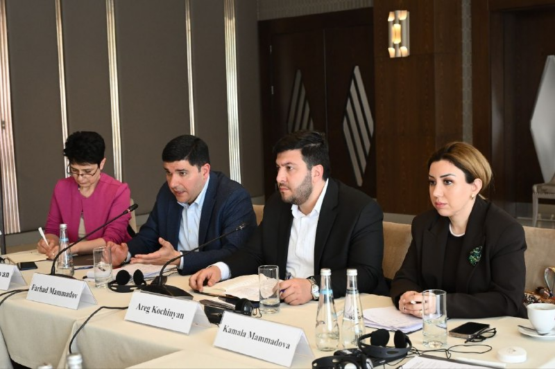 В Габале прошел двусторонний круглый стол представителей гражданских обществ Азербайджана и Армении в рамках Инициативы «Мост мира»