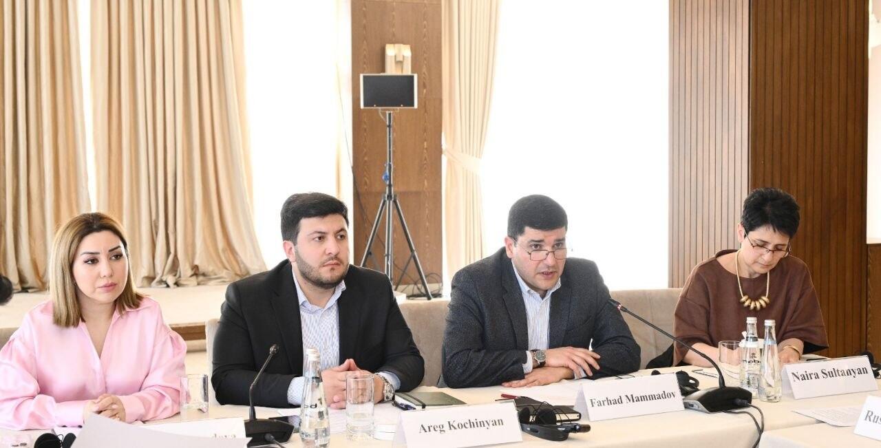 В Габале прошел двусторонний круглый стол представителей гражданских обществ Азербайджана и Армении в рамках Инициативы «Мост мира»