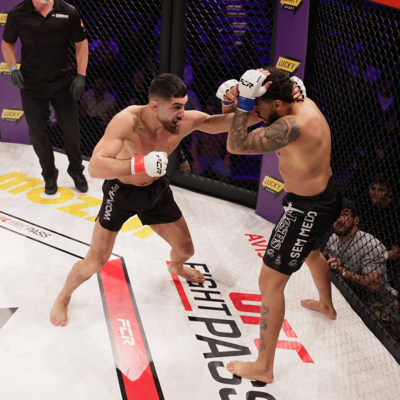 Азербайджанский боец ММА победил на турнире в Швеции