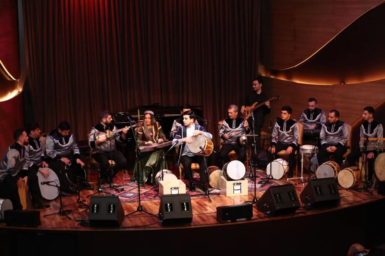 Баку зазвучал в ритме нагары - пульс национальных традиций