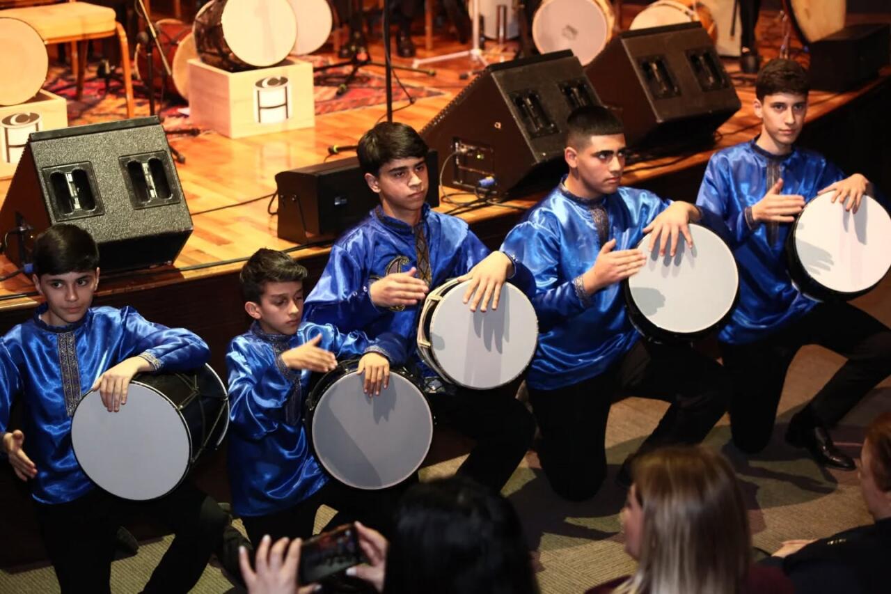 Баку зазвучал в ритме нагары - пульс национальных традиций