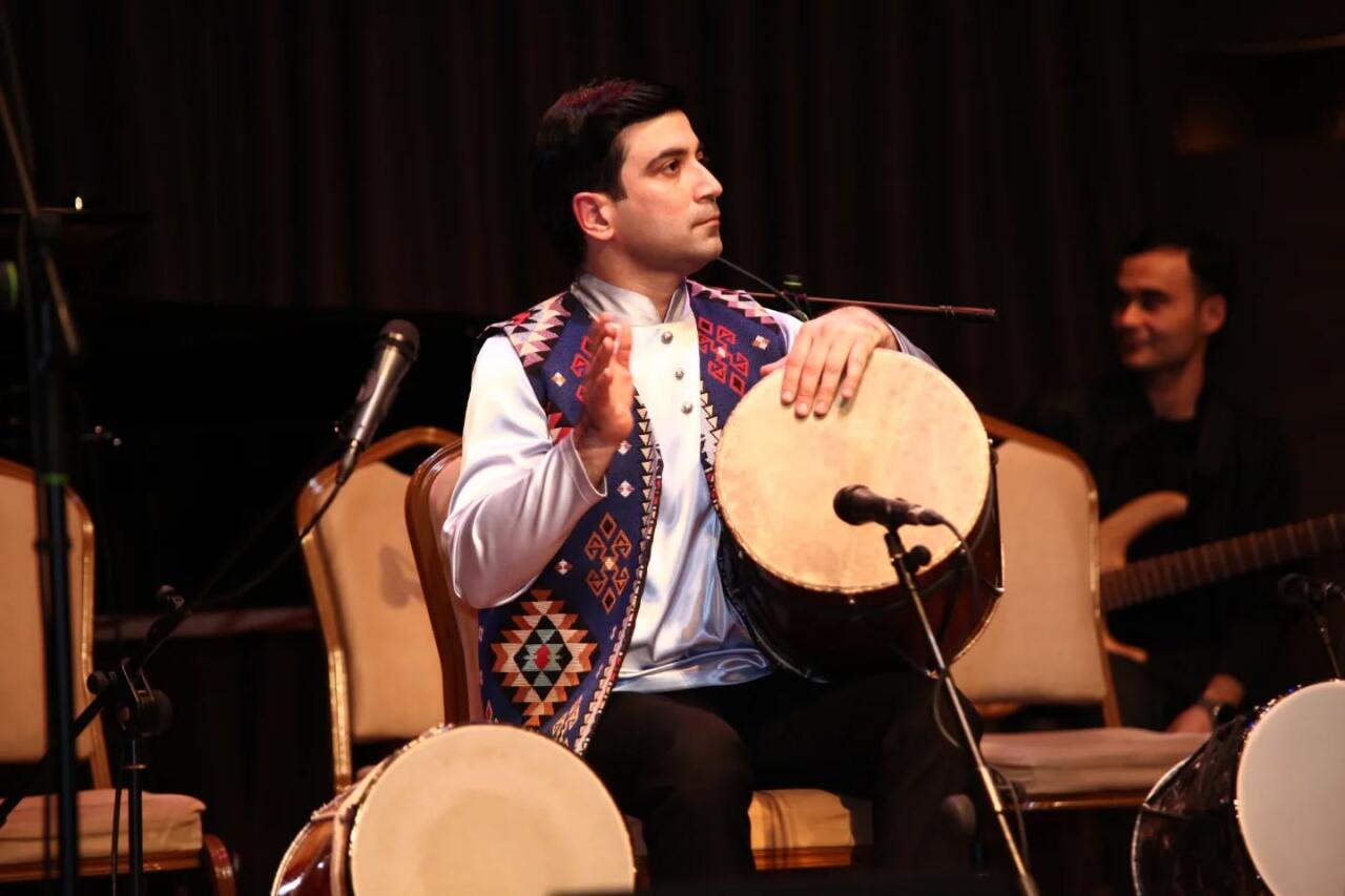 Баку зазвучал в ритме нагары - пульс национальных традиций