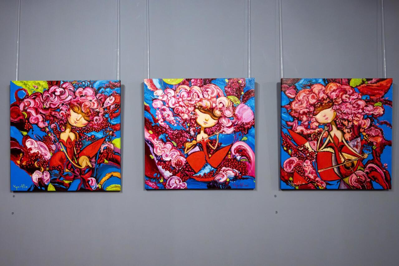 На крыльях времени - искусство Вугара Али раскрывает тайны науки и мифов