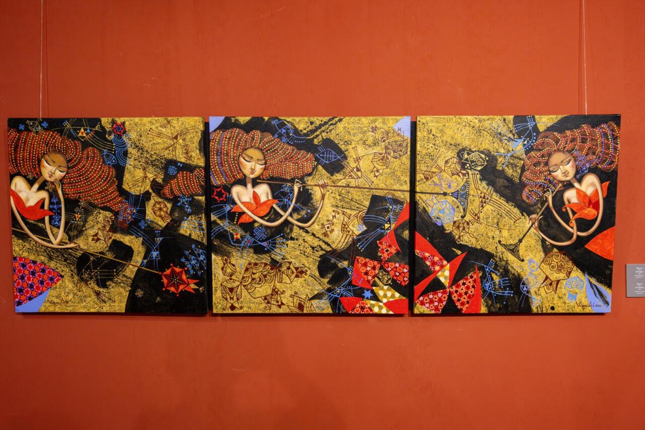 На крыльях времени - искусство Вугара Али раскрывает тайны науки и мифов