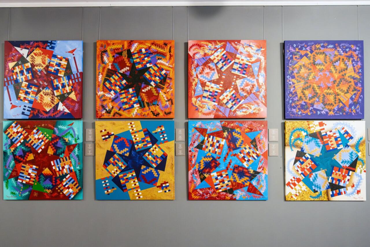 На крыльях времени - искусство Вугара Али раскрывает тайны науки и мифов