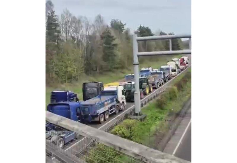 В Ирландии начались массовые протесты