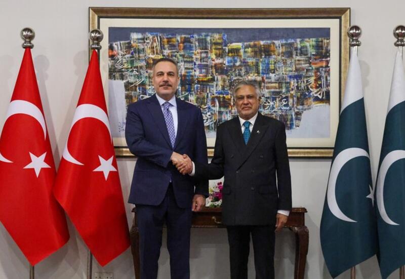 Главы МИД Турции и Пакистана обсудили переговоры между США и Ираном