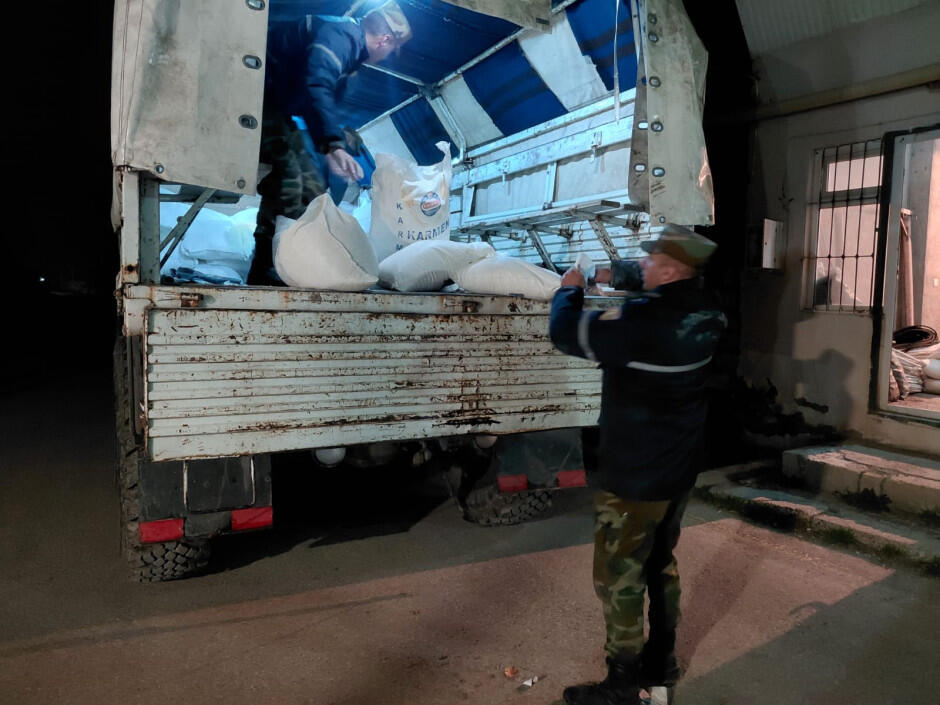 В село Гонагкенд, где произошел оползень, доставлено продовольствие