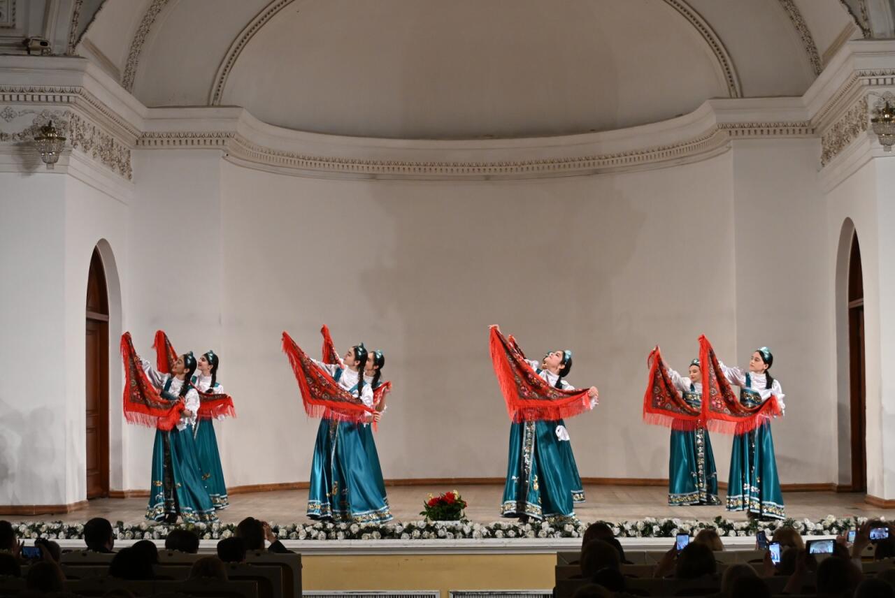 Потрясающий масштабный юбилей Тамиллы Худаяровой - ритмы, грация, искренние эмоции