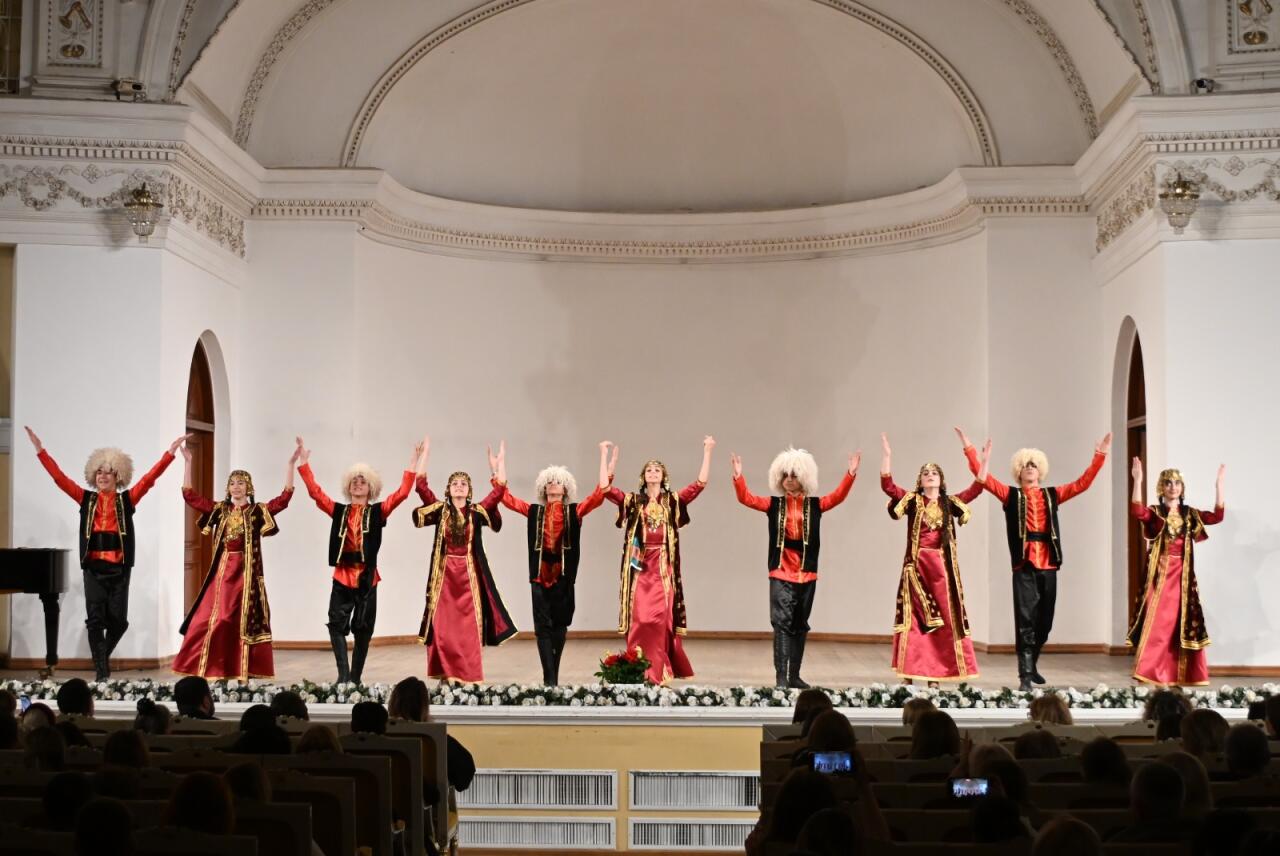 Потрясающий масштабный юбилей Тамиллы Худаяровой - ритмы, грация, искренние эмоции