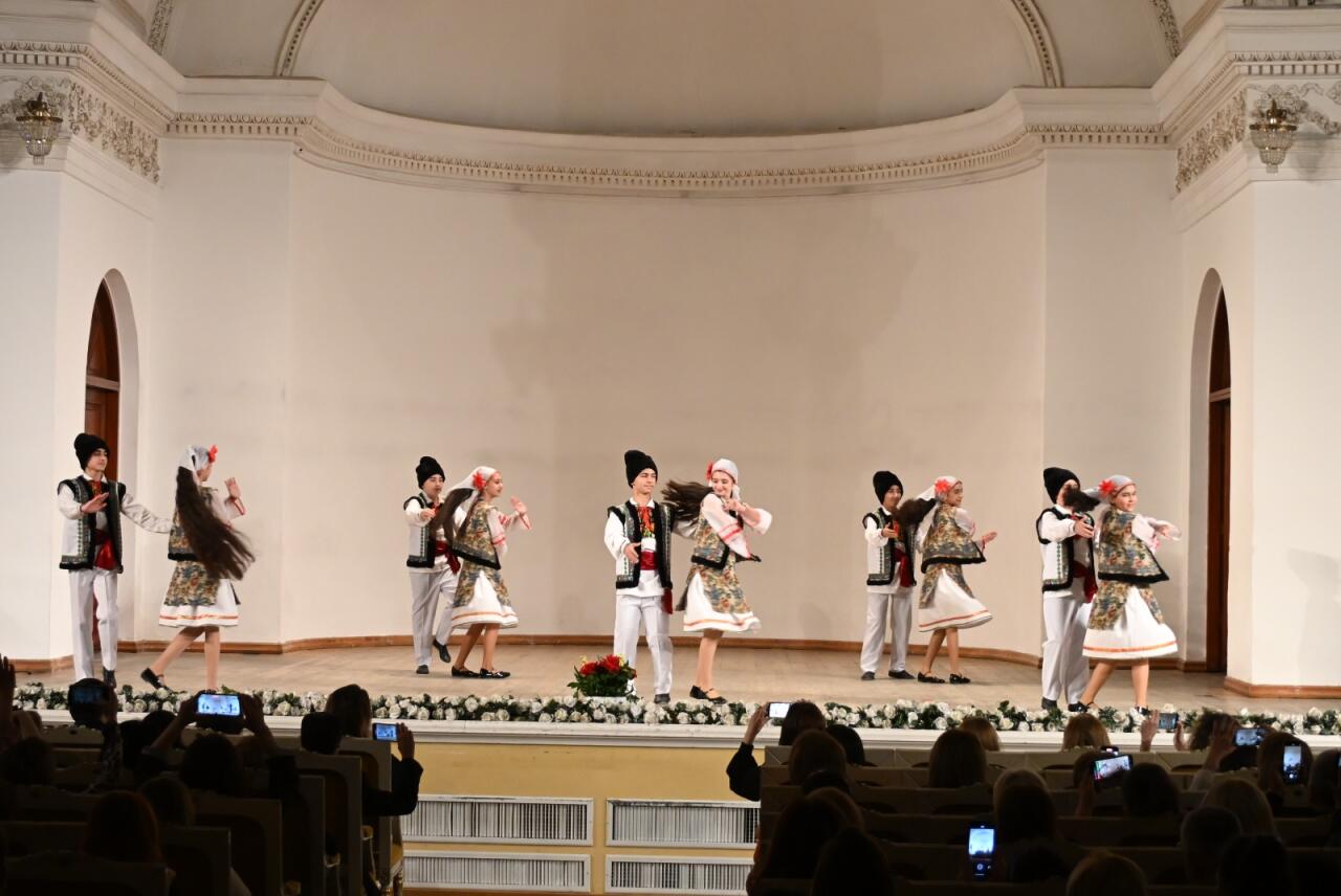 Потрясающий масштабный юбилей Тамиллы Худаяровой - ритмы, грация, искренние эмоции