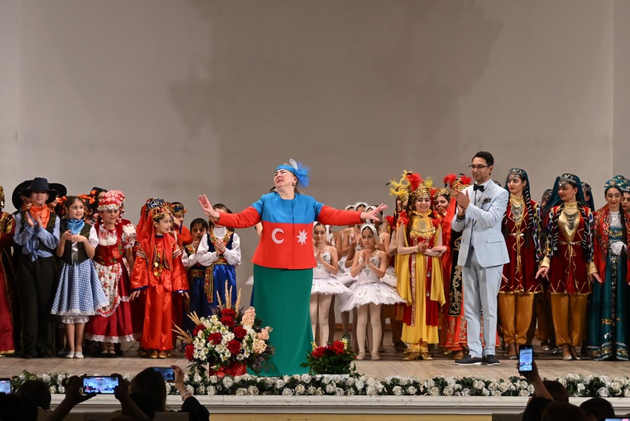 Потрясающий масштабный юбилей Тамиллы Худаяровой - ритмы, грация, искренние эмоции