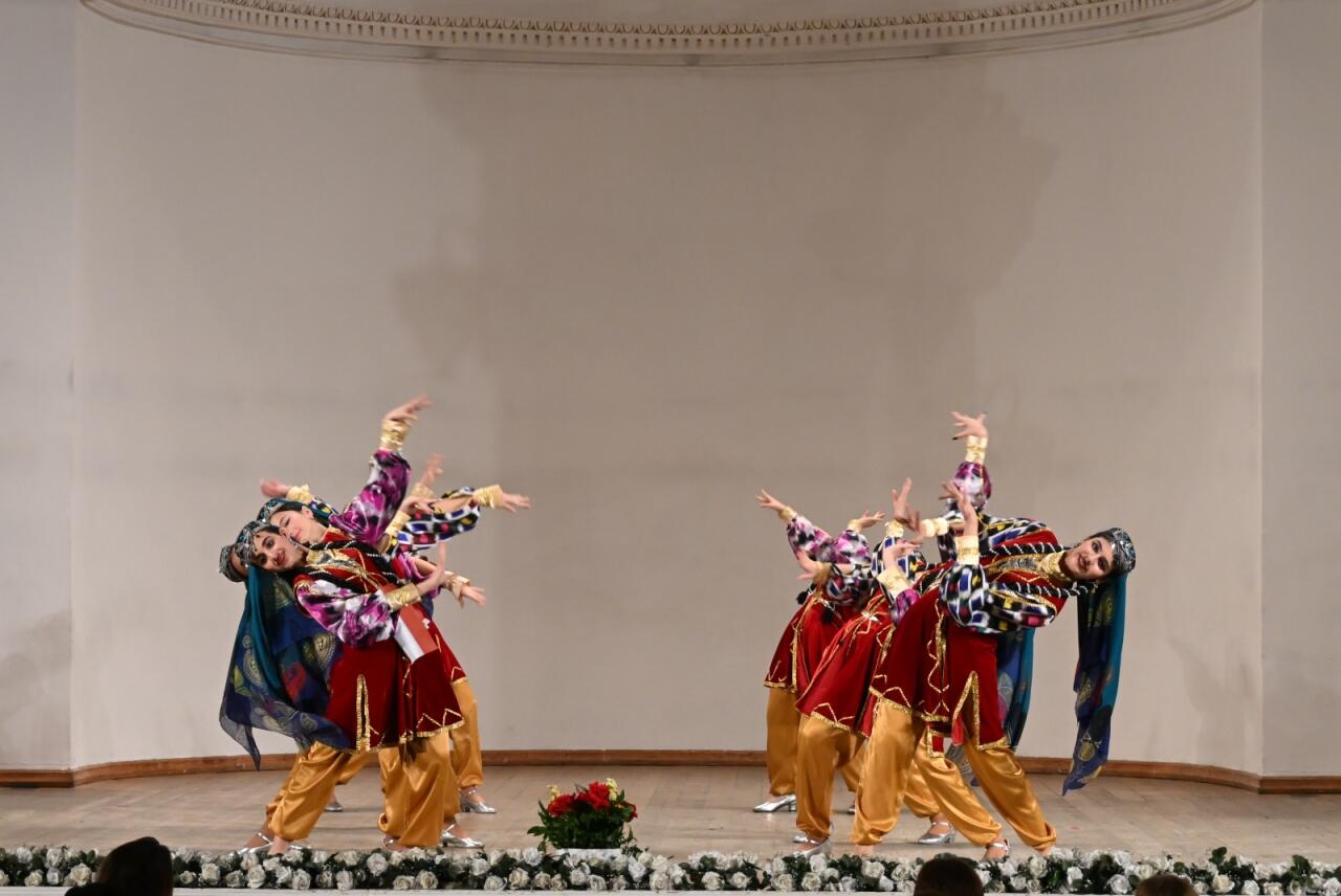 Потрясающий масштабный юбилей Тамиллы Худаяровой - ритмы, грация, искренние эмоции