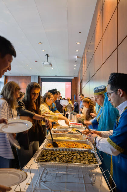 Азербайджанская культура представлена в Чикаго