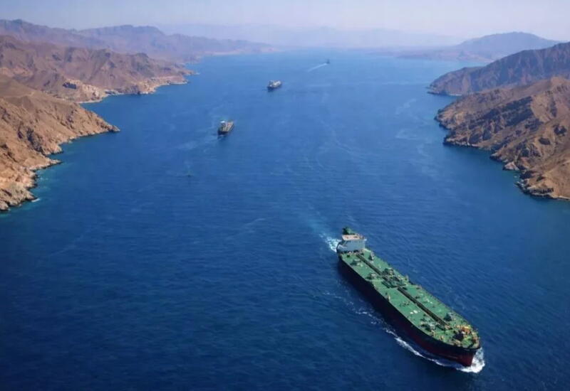 Судоходство через Ормузский пролив полностью заблокировано