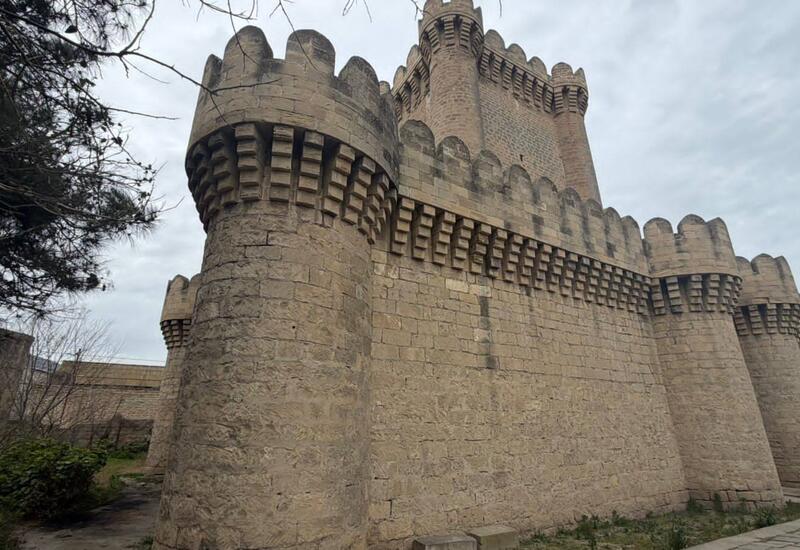 В Большом Мардакянском замке произошел обвал