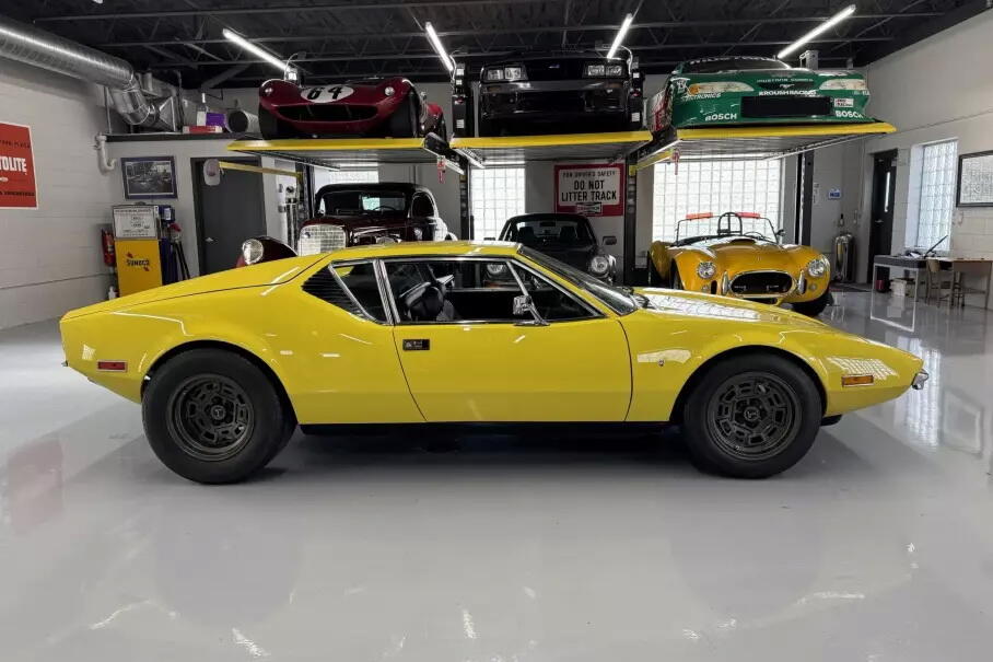 Спорткар DeTomaso Pantera из коллекции главы Ford пустят с молотка