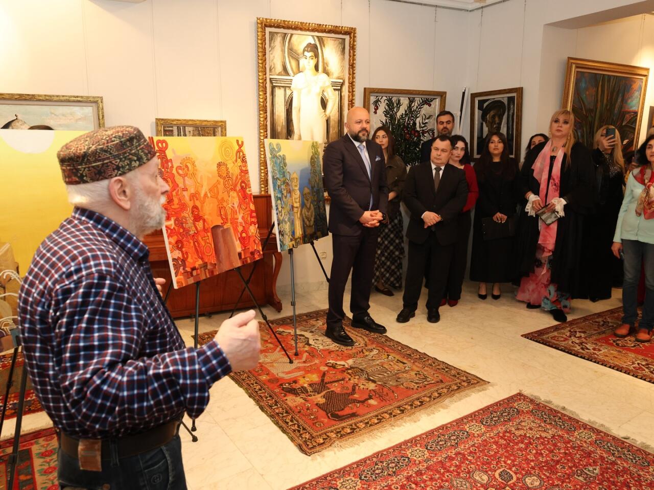 В старинной части Баку открылась выставка мастеров Азербайджана и Молдовы