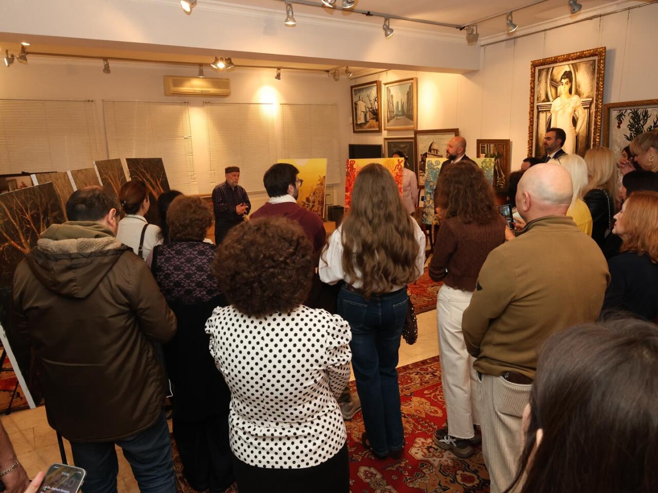 В старинной части Баку открылась выставка мастеров Азербайджана и Молдовы