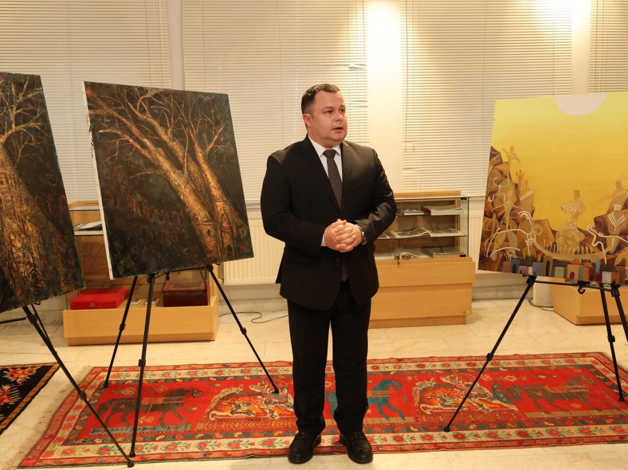 В старинной части Баку открылась выставка мастеров Азербайджана и Молдовы