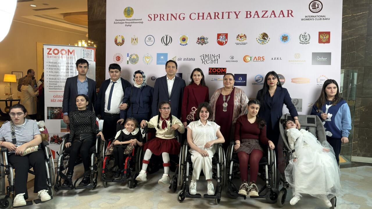 В Баку состоялась Весенняя благотворительная ярмарка